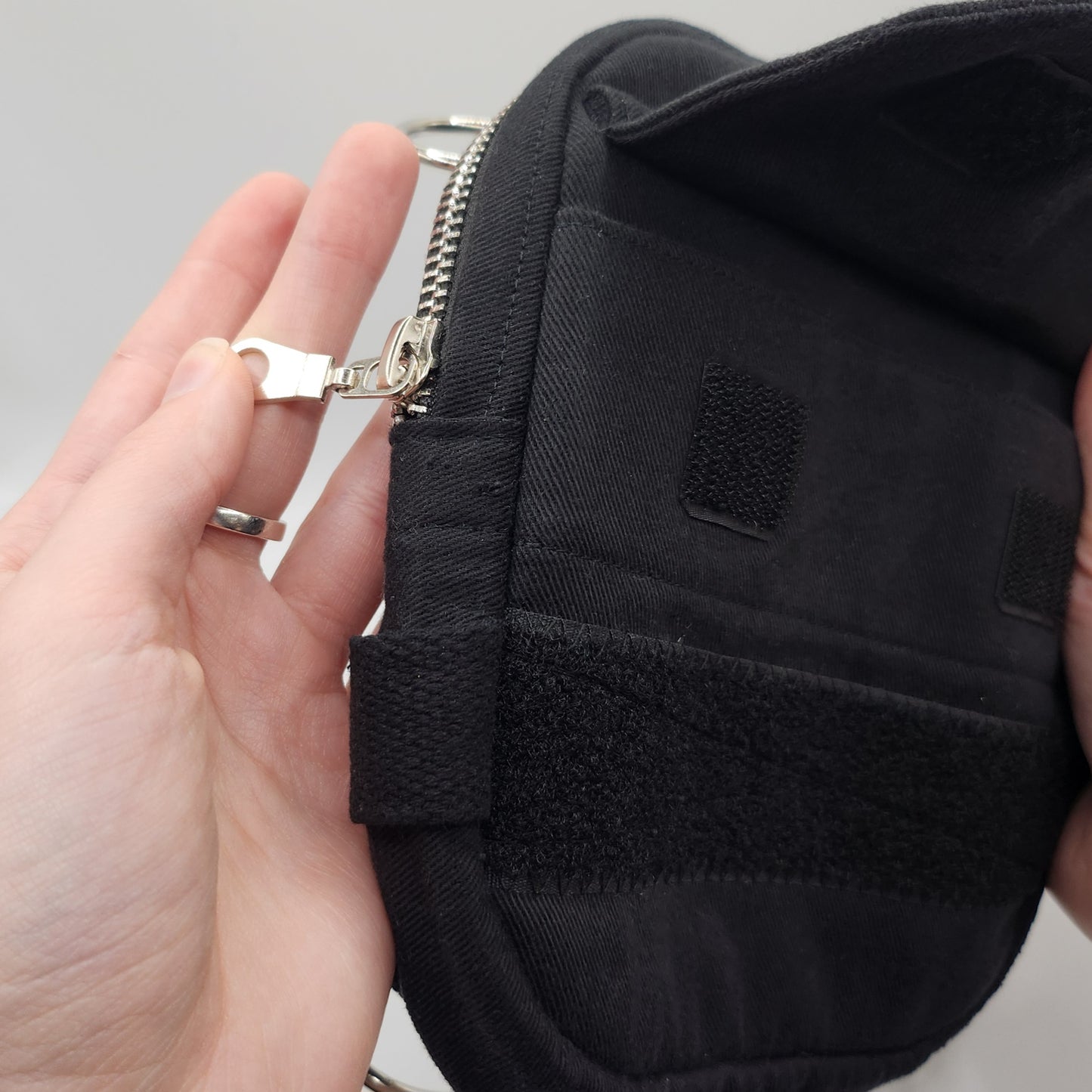 Doppelgurttasche "Griffin"