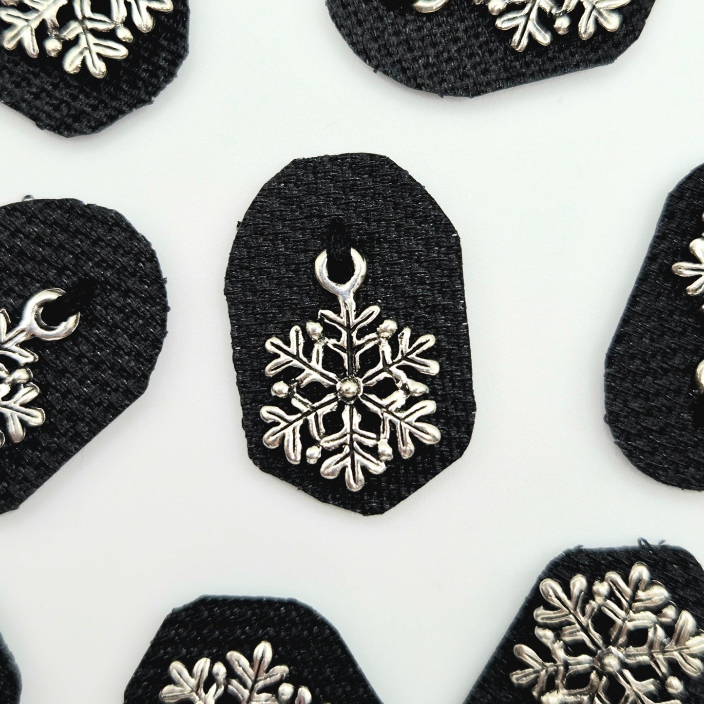 Taschenanhänger Schneeflocken